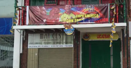 LUCAZ BAR LUCAZ BAR